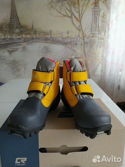 Лыжные ботинки детские классические