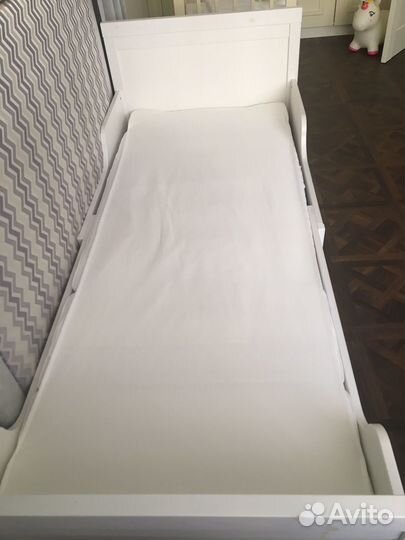 Детская кровать с матрасом IKEA