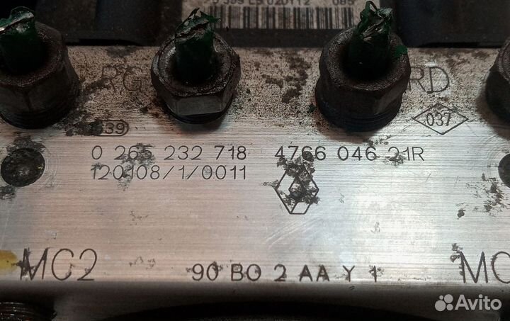 Блок абс, 476604621R Dacia Sandero - года