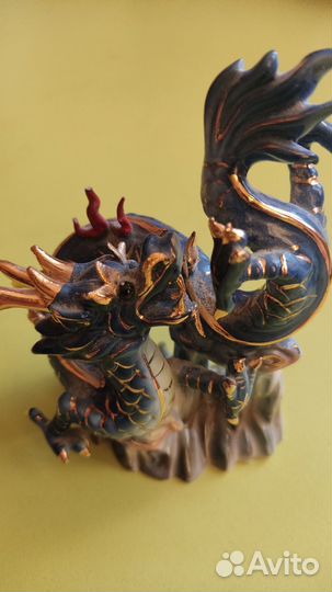 Статуэтка дракон китайский фарфор
