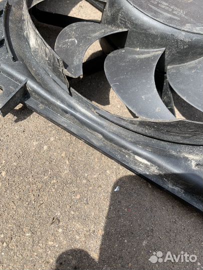 Диффузор радиатора с вентеляторами VAG