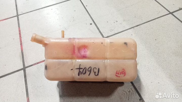 Расширительный бачок Приора