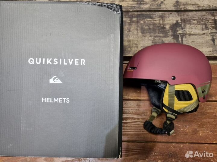 Шлем горнолыжный Quiksilver Skylab (новый)