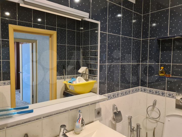 3-к. квартира, 87 м², 3/5 эт.