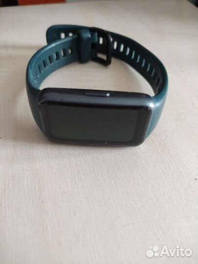 Фитнес браслет Huawei Band 6