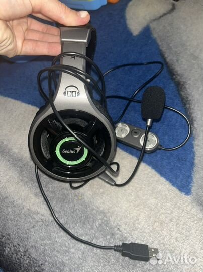 Наушники с микрофоном genius