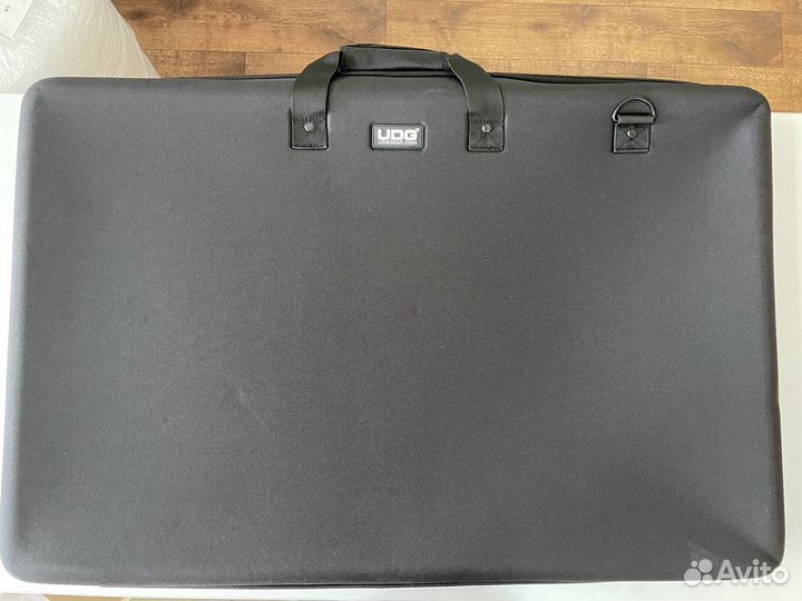 Кофр UDG Creator для DJ контроллера