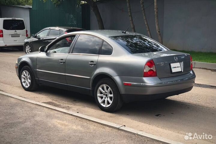 Volkswagen Passat 1.8 AT, 2004, 320 000 км