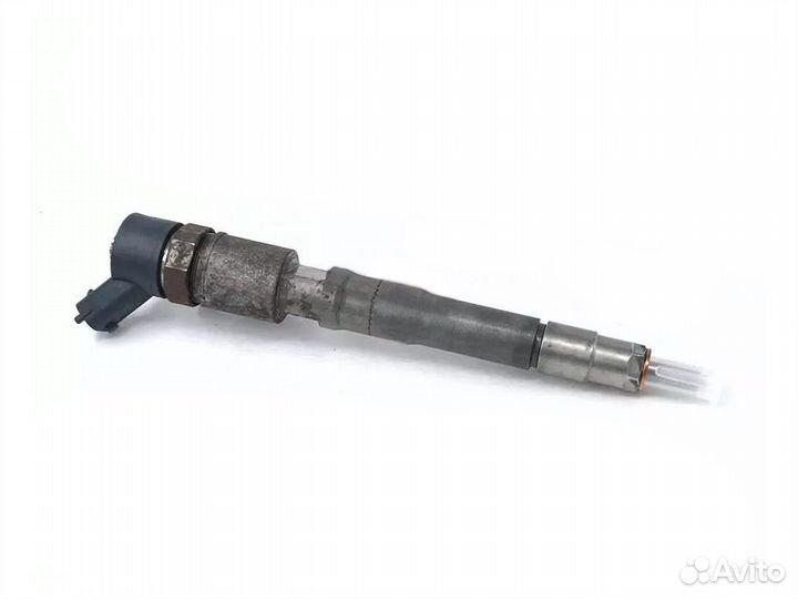 Форсунка bosch 504389548