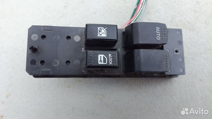 Блок стеклоподъемников сузуки. Блок управления стеклоподъёмниками сузуки эскудо 2002. Блок управления стеклоподъемниками сузуки. Блок управления стеклоподъемниками сузуки эскудо 2001. Блок управления стеклоподъемниками , судзуки, эскудо, 3,двери.