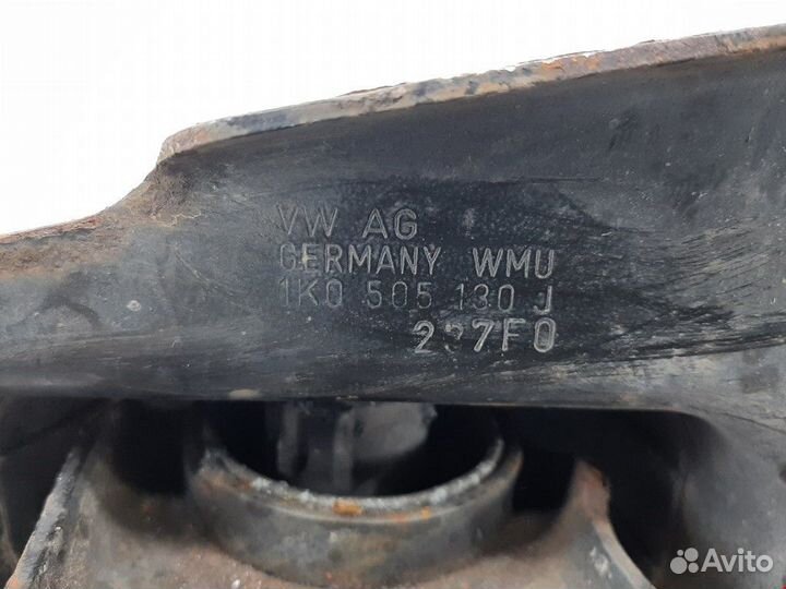 Рычаг задний правый Audi A3 8P/8PA 2-й рест. 2010