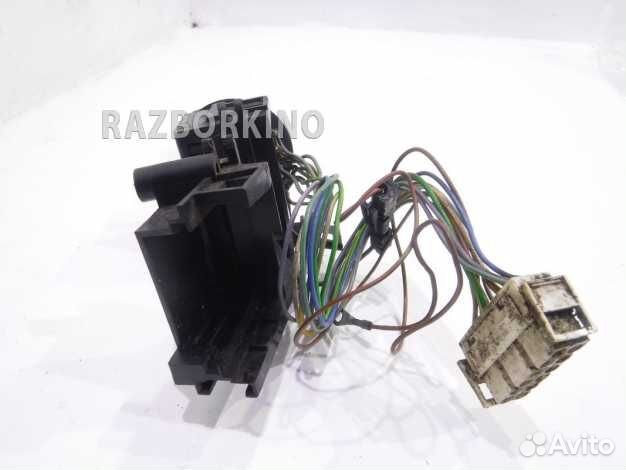 Переключатель поворотов подрулевой