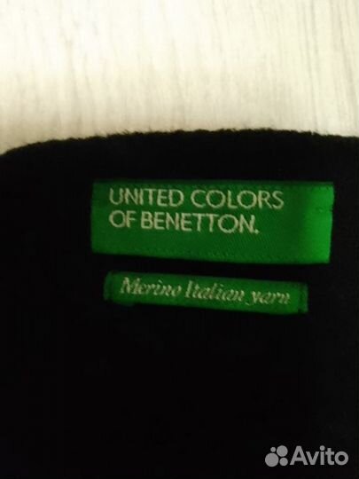 Женский джемпер - свитер от benetton шерсть 40-42