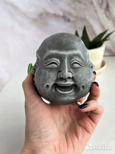 Многоликий Будда