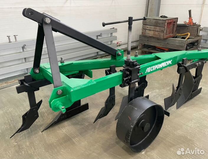 Плуг трехкорпусный плн-3-35 Леспромресурс