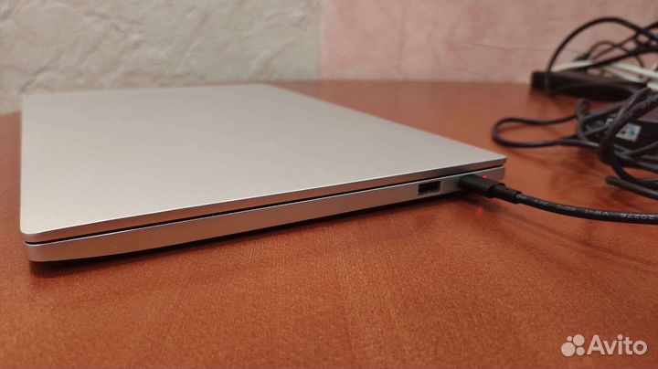 Ноутбук Xiaomi TM1613 i5-6200U / 8Gb / 256Gb