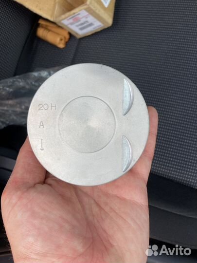 Поршень Митсубиси 1110B478