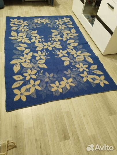 Одеяло шерстяное