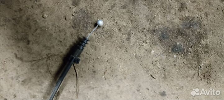 Ролики правой задней двери Kia Carnival 2002-2006