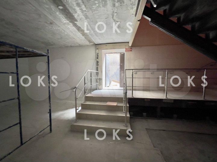 Под магазин/склад ул. Вокзальная магистраль 1097м2