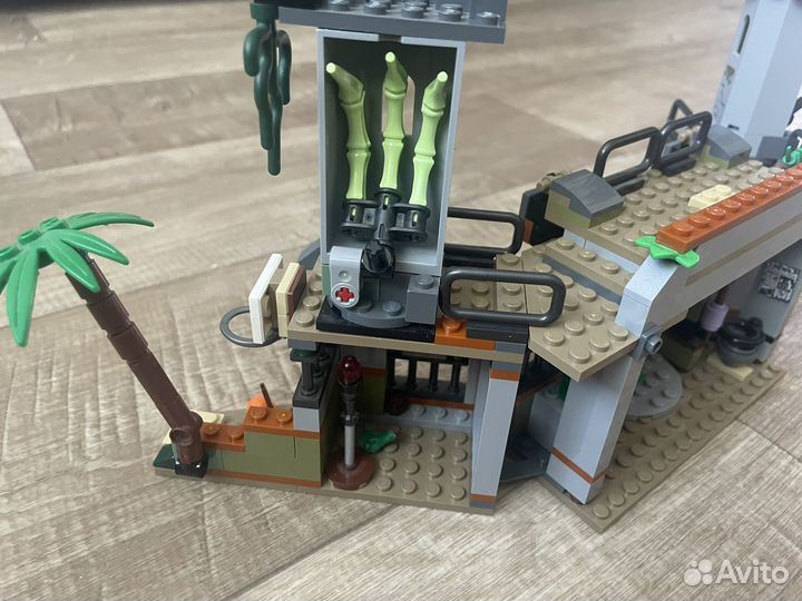 Lego hidden side 70435