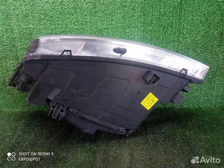 Фара правая Ford Mondeo 3 (2000-2007)