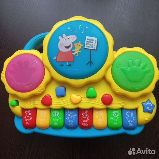 Музыкальное пианино