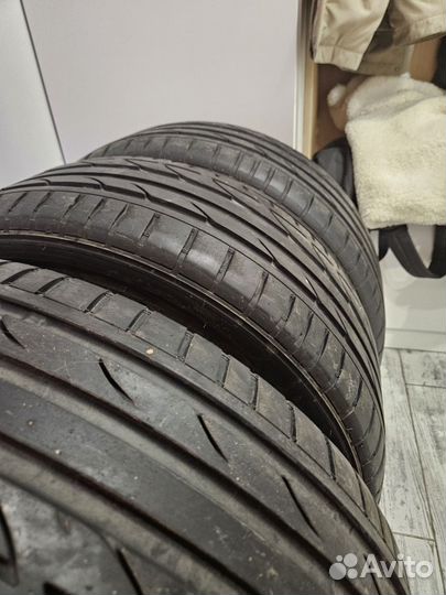 Bridgestone Potenza S001 225/45 R19 96Y