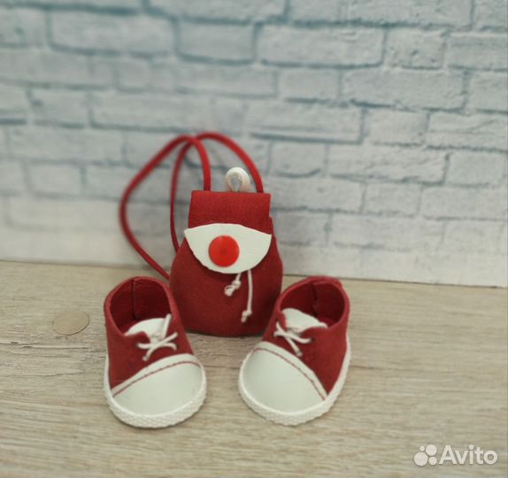 Обувь для кукол