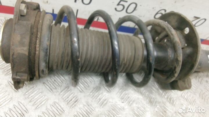 Стойка передняя правая volkswagen golf 5 2003-2007