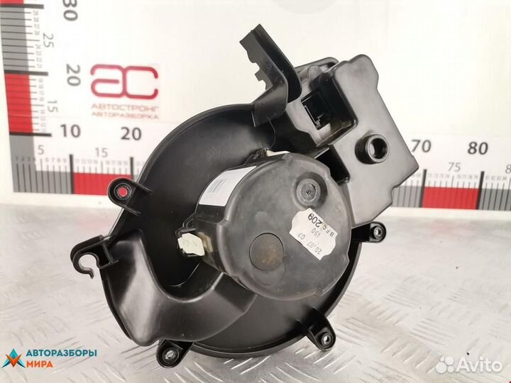 Моторчик печки Mercedes-Benz CLC-Класс CL203 2009