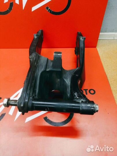 Маятник Honda cbr1000rr 08-12