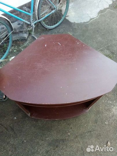 Тумба под телевизор