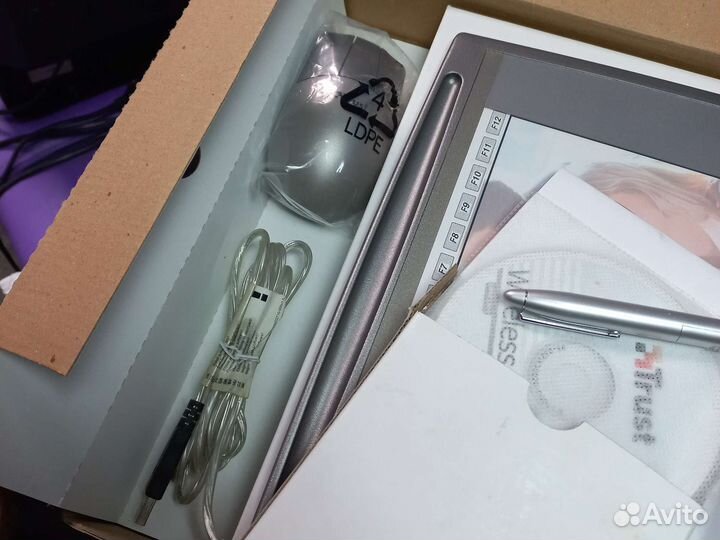 Графический Планшет trust 6