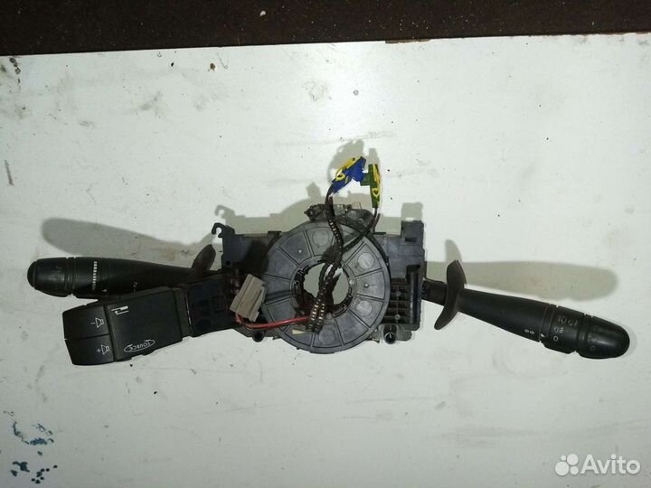 Подрулевой переключатель Рено лагуна 2005