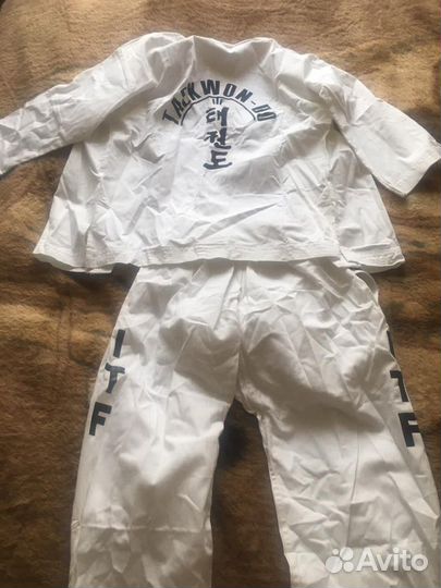 Кимоно для тхэквондо