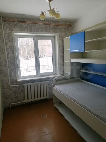 2-к. квартира, 45 м², 1/4 эт.