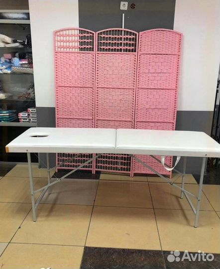 Кушетка косметологическая