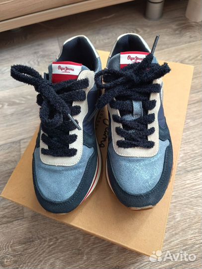 Кроссовки для девочки 33 размер Pepe jeans