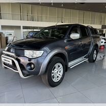 Mitsubishi L200 2.5 AT, 2008, 275 959 км, с пробегом, цена 949 000 руб.