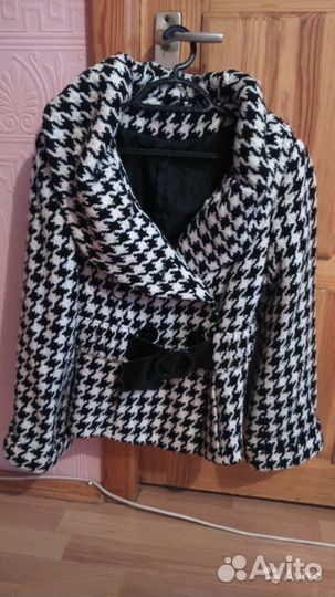 Пальто демисезонное