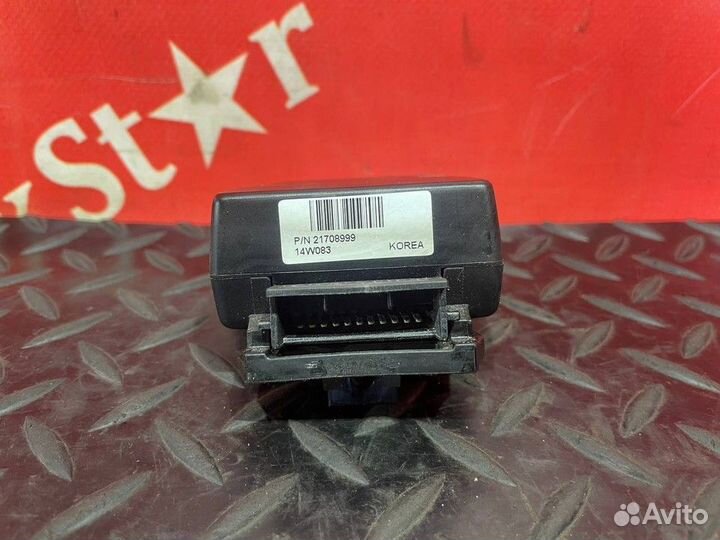 Рулевой переключатель аудиосистемы Renault T