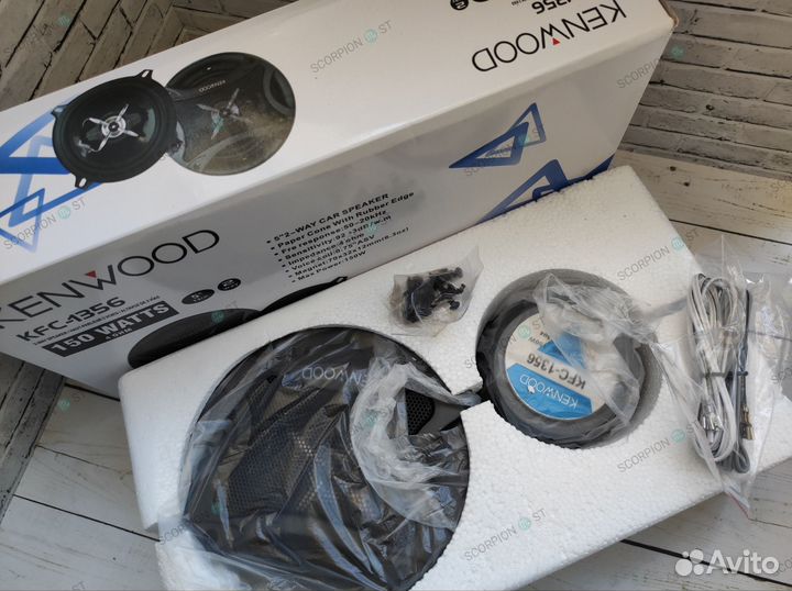 Колонки kenwood 13 см. Новые