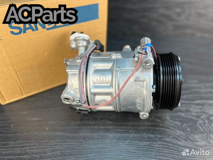 Компрессор кондиционера Jaguar XE 2.0