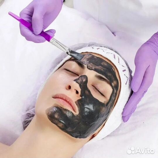 Всесезонный омолаживающий карбоновый пилинг