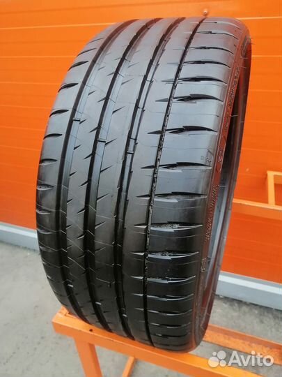 Michelin Pilot Sport 4 S 235/30 R20 88Y