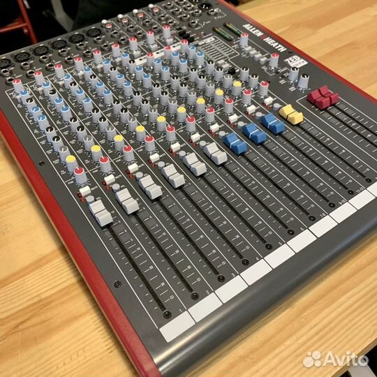 Allen & Heath ZED-12FX