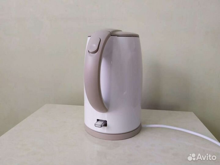 Чайник 2200 Ватт стальная чаша