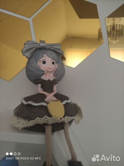 Фигурки, статуэтки