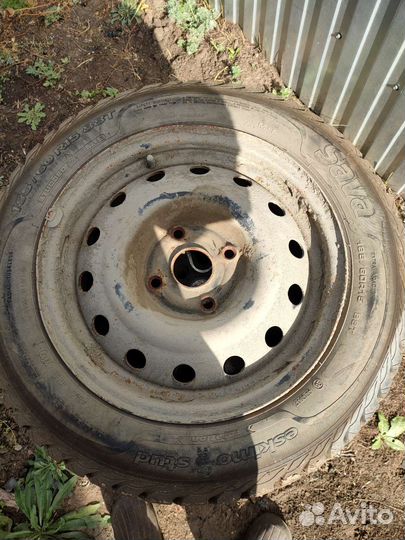 Sava Eskimo Stud 185/60 R15